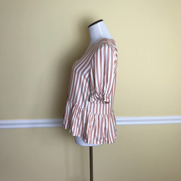 Madewell Courtyard Ruffle Hem Striped Top - Picture 8 of 10